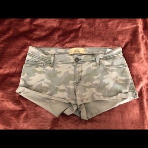 Camo short shorts